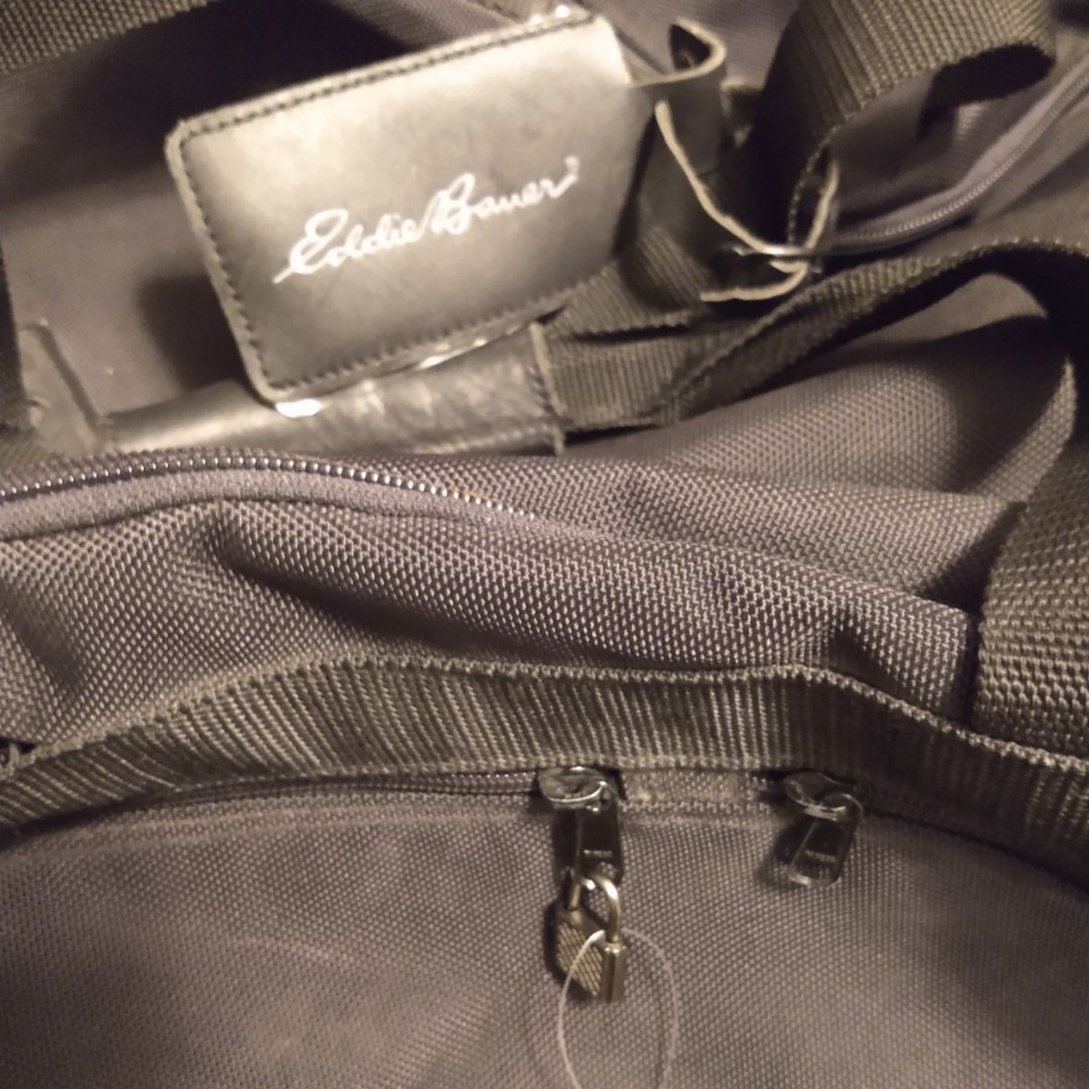 Luxury Xl Eddie Bauer Rolling Duffel Bag Gem